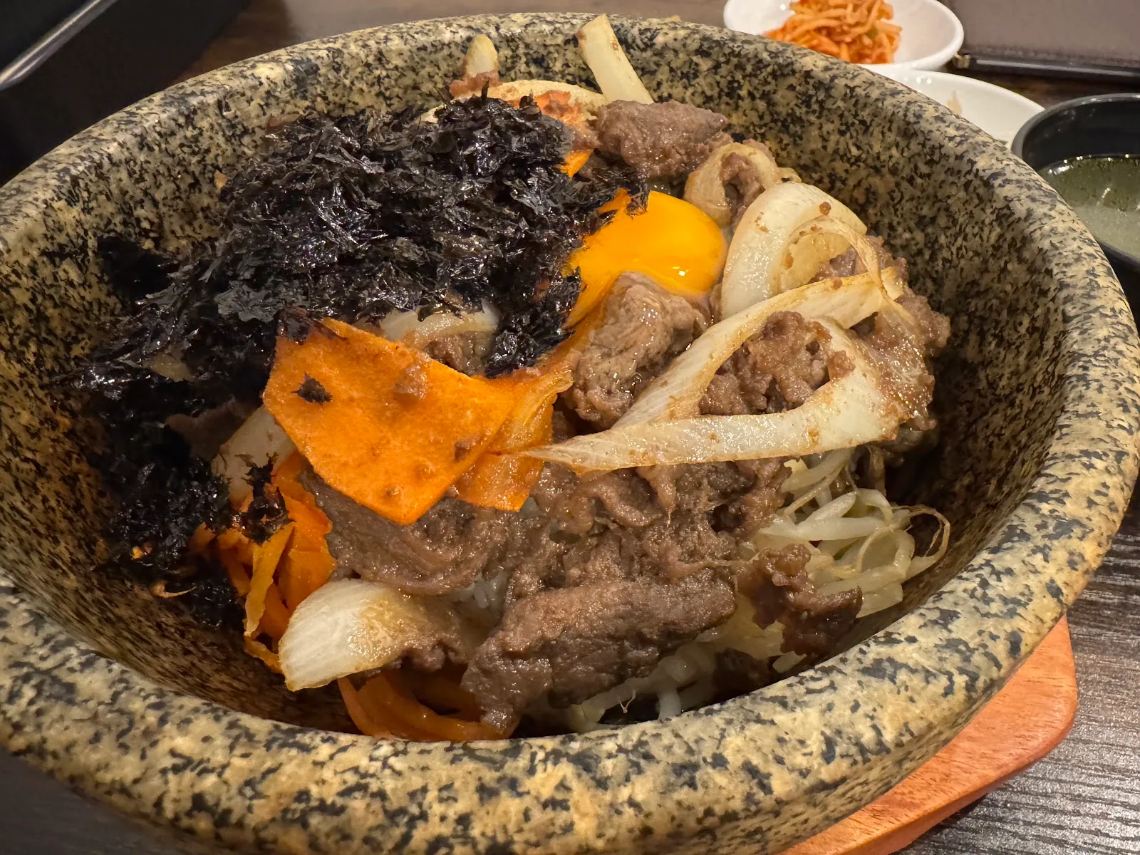 韓国料理 ありらん · 7